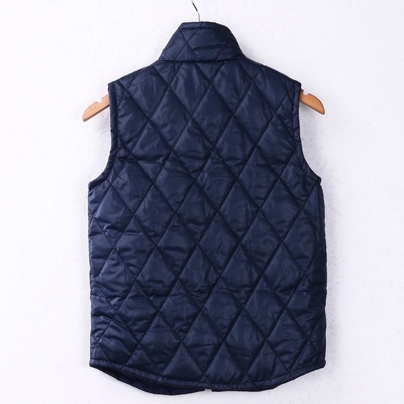 ✨Quilted Zip Up Sleeveless Vest✨ - Picture 5 of 5